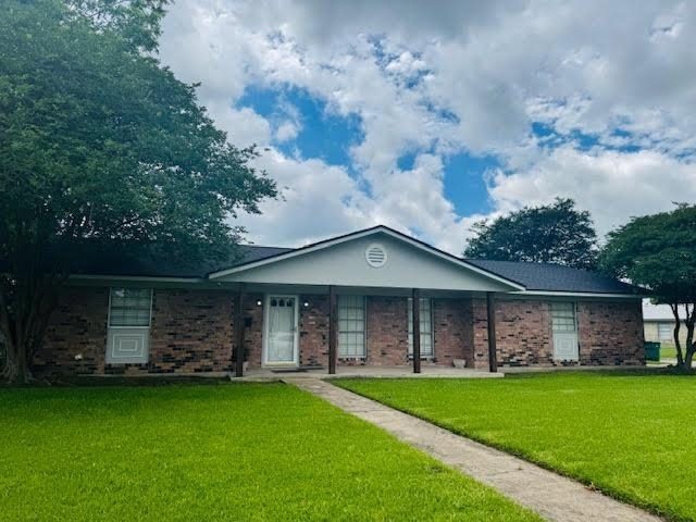 Property Photo: 3811 Beverly Ave TX 77632