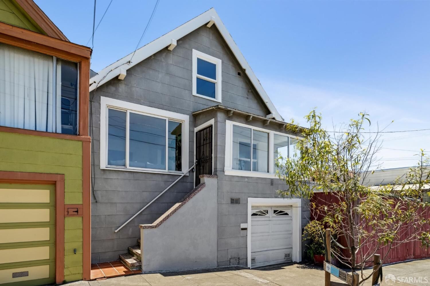 Property Photo: 77 Reddy Street CA 94124