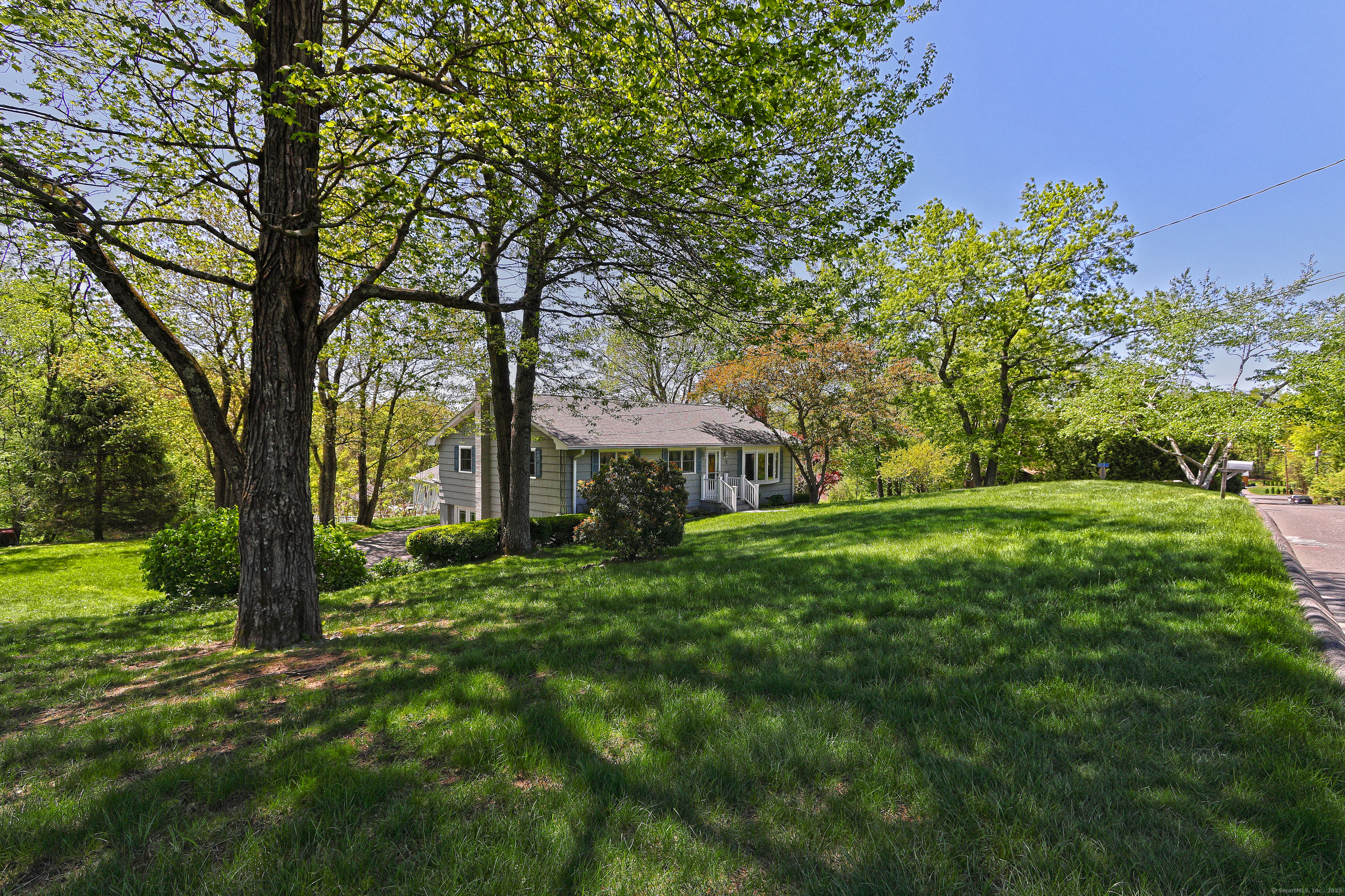 Property Photo: 9 Frankie Lane CT 06786