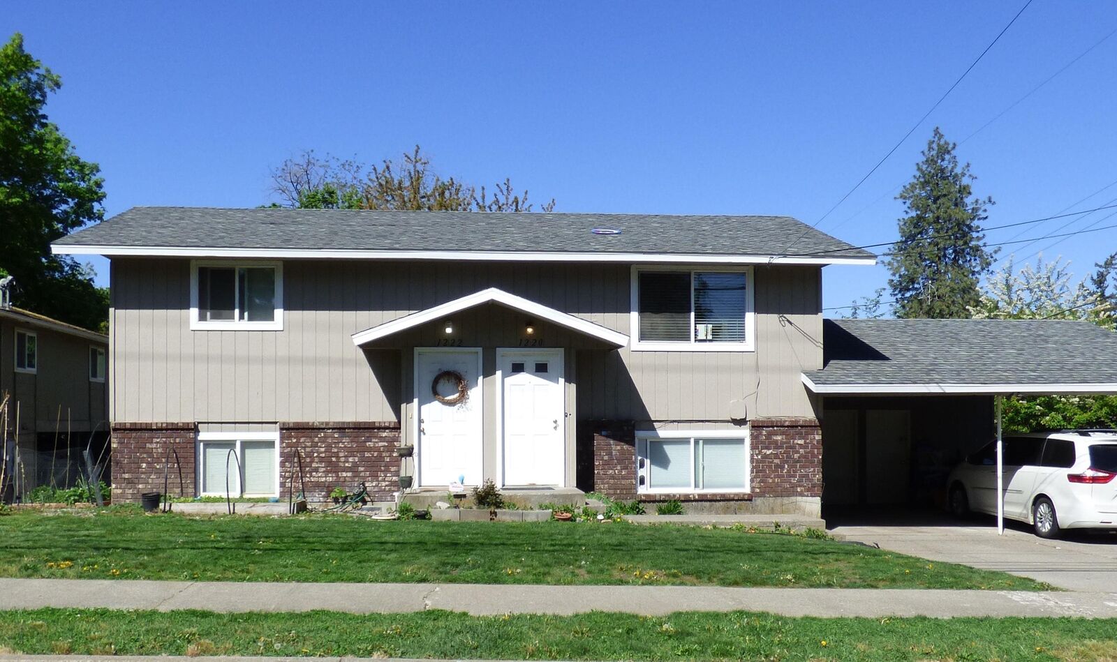 Property Photo:  1222 S Pittsburg St 1220  WA 99202 