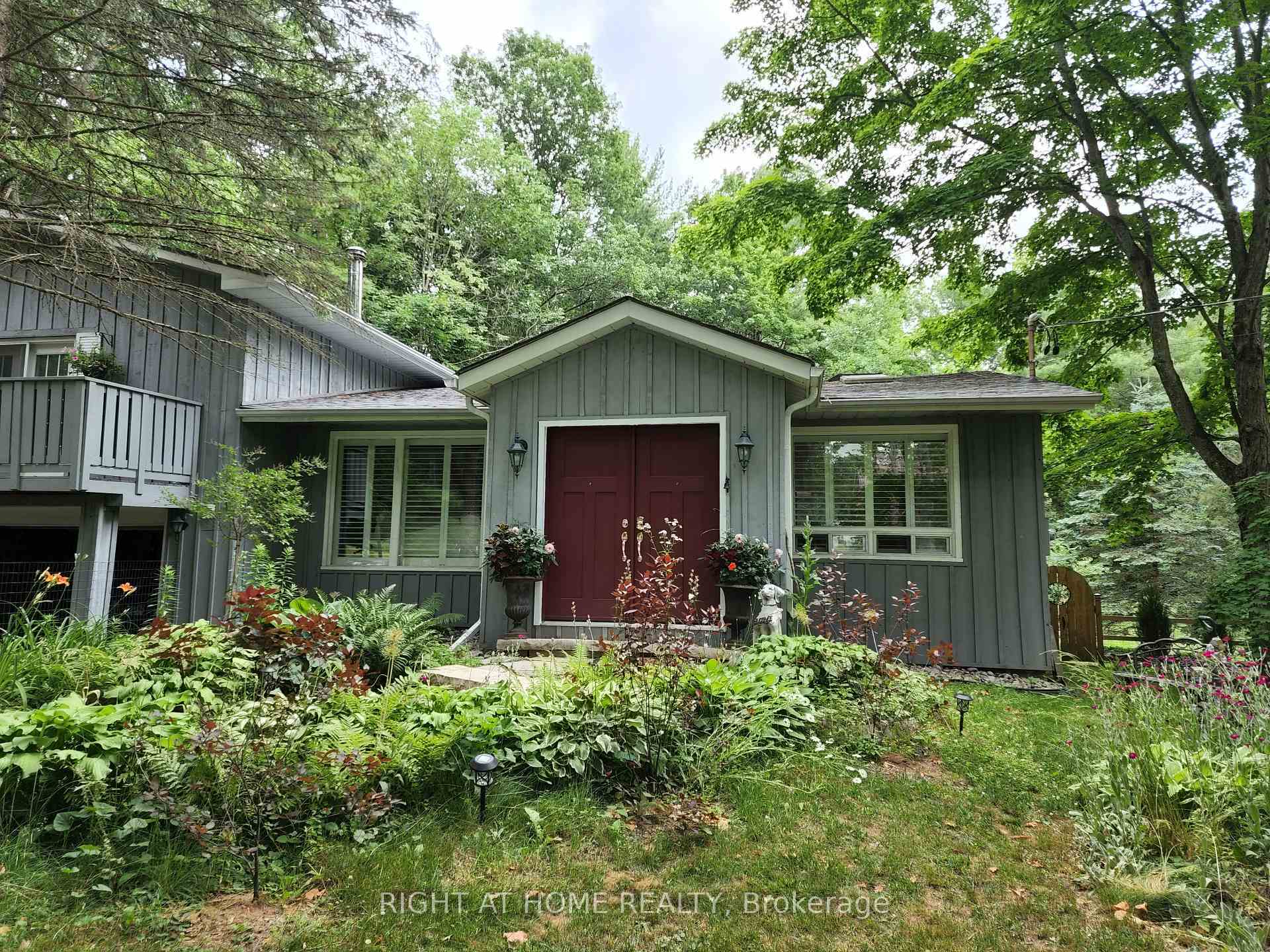 Property Photo: 4753 Cherry Street ON L4A 7X4