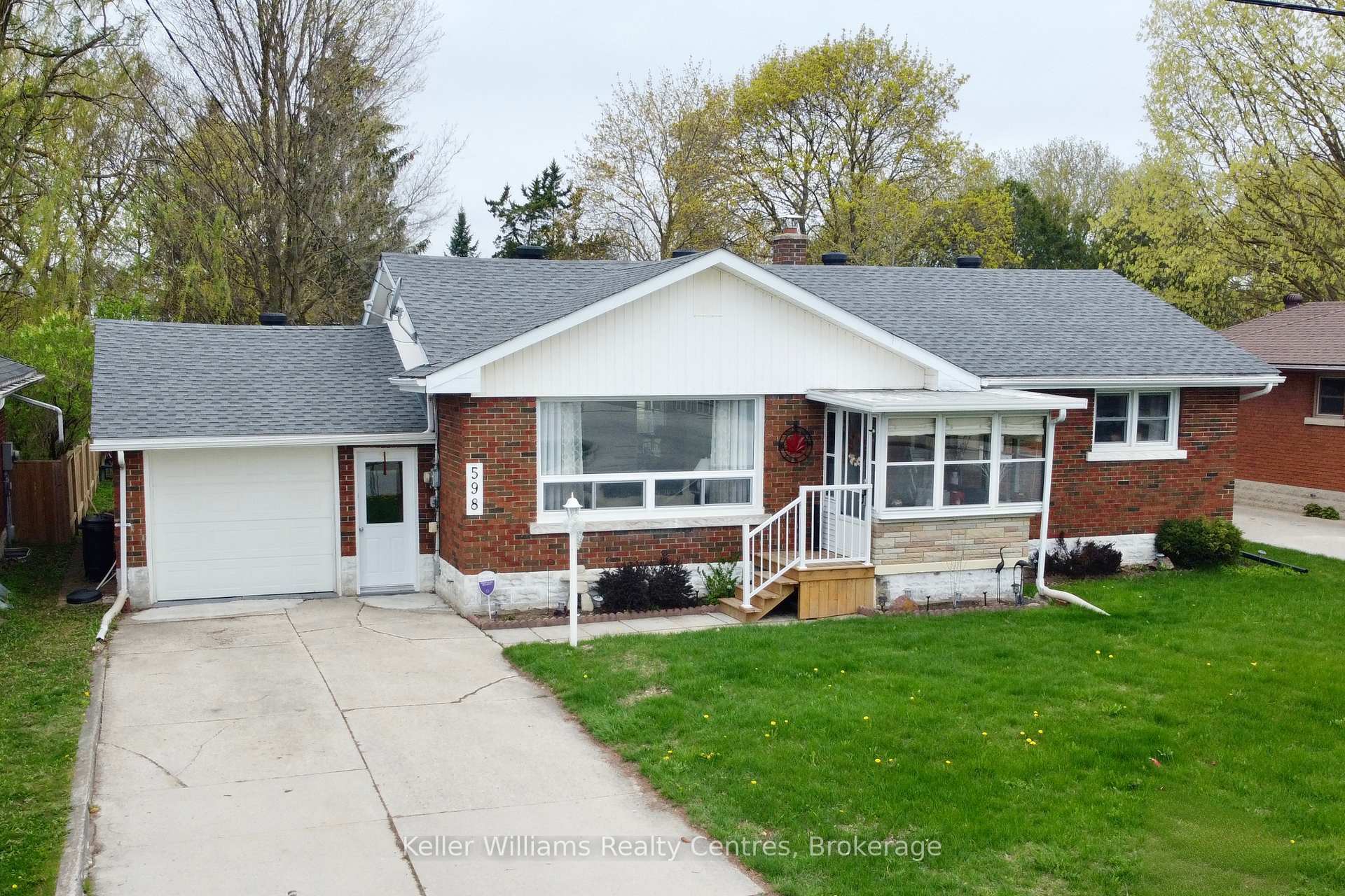 Property Photo: 598 13th Avenue ON N4N 2X1
