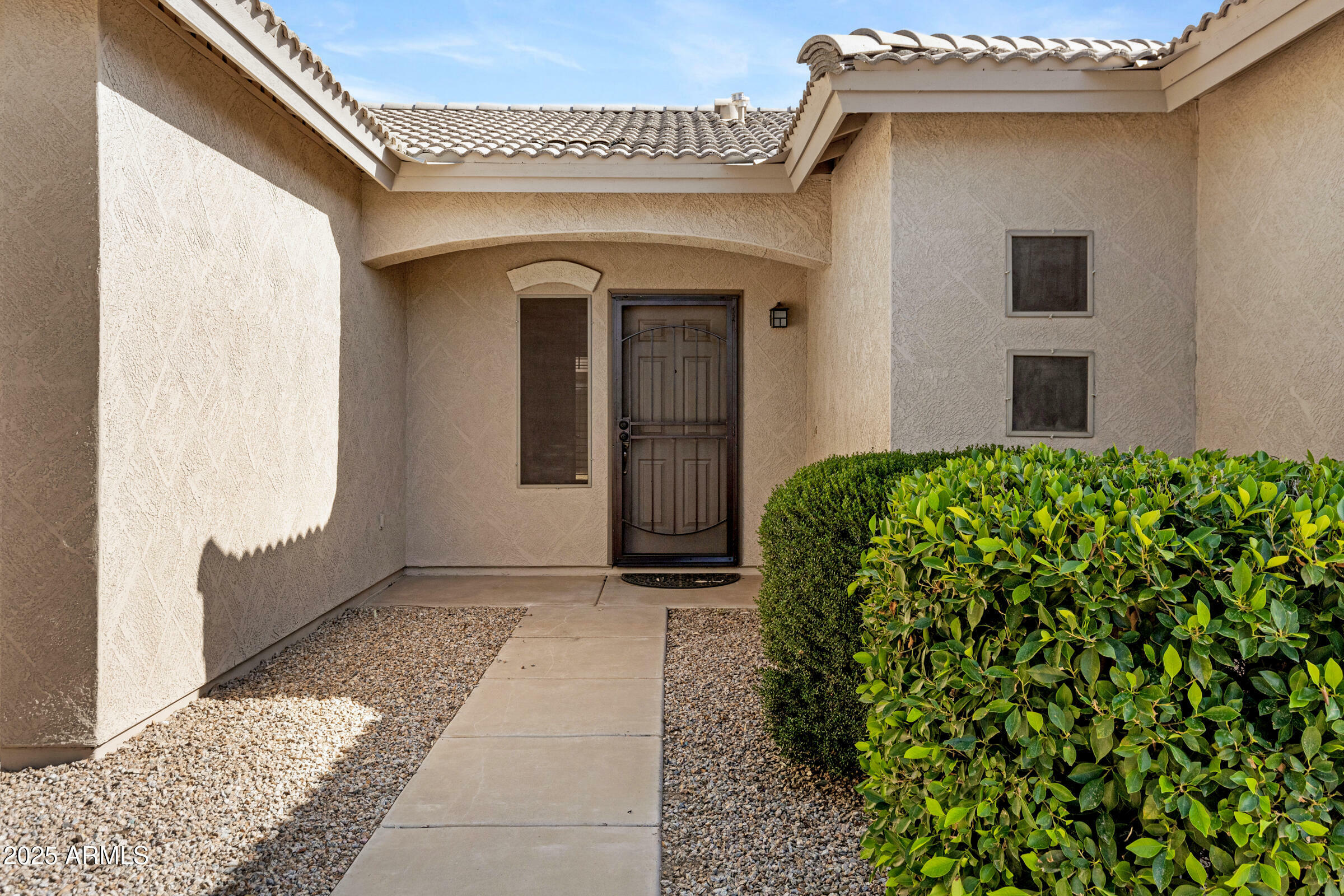 Property Photo: 21299 E Roundup Way AZ 85142