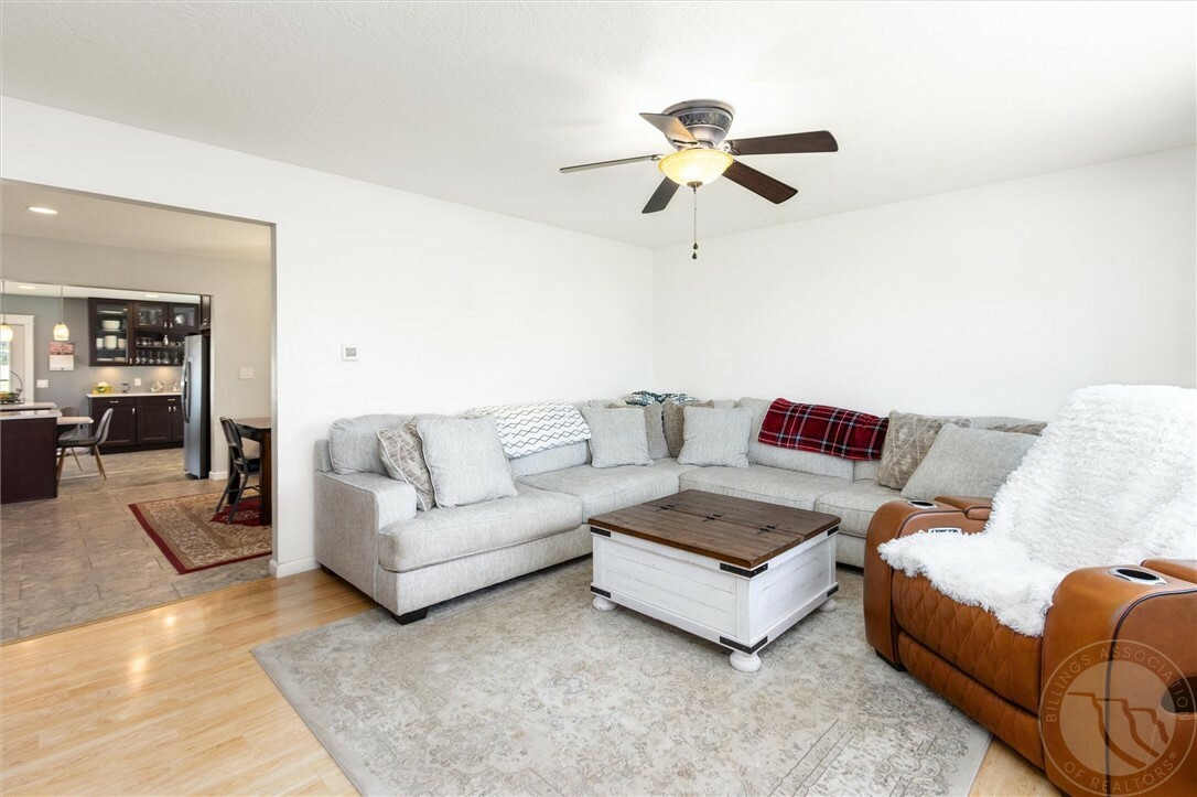 Property Photo:  2830 Lewis Avenue  MT 59102 