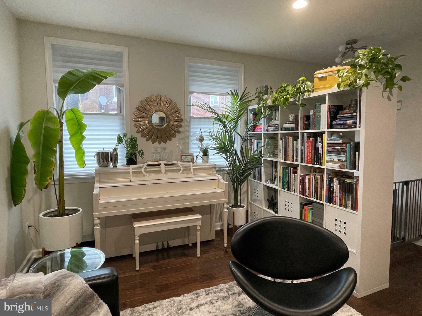 Property Photo: 1808 S 9th Street PA 19148