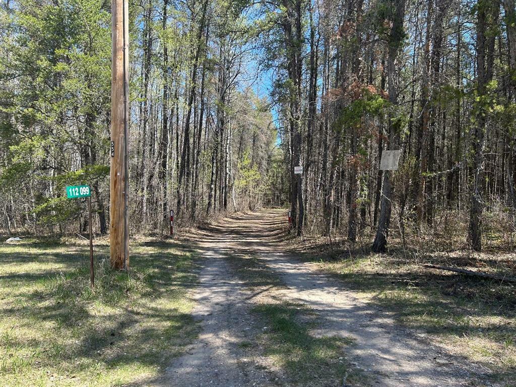 Property Photo: 112099 Traverse Bay Road MB R0E 2A0