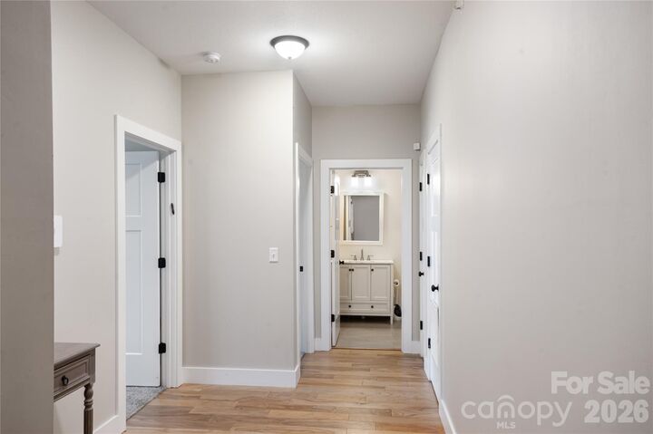 Property Photo:  124 Foxden Drive 303  NC 28732 