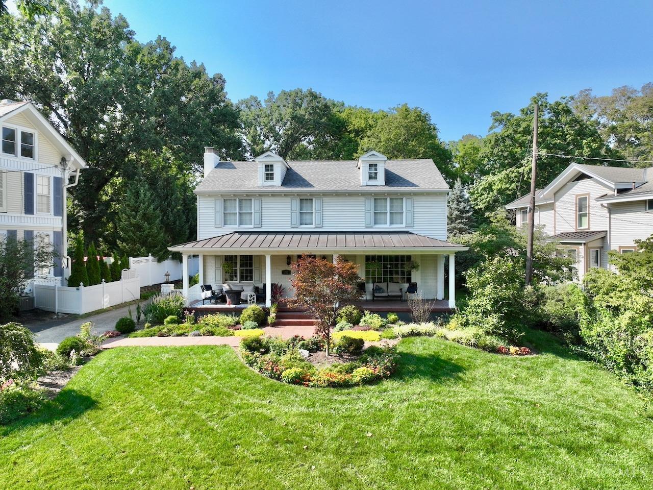 Property Photo: