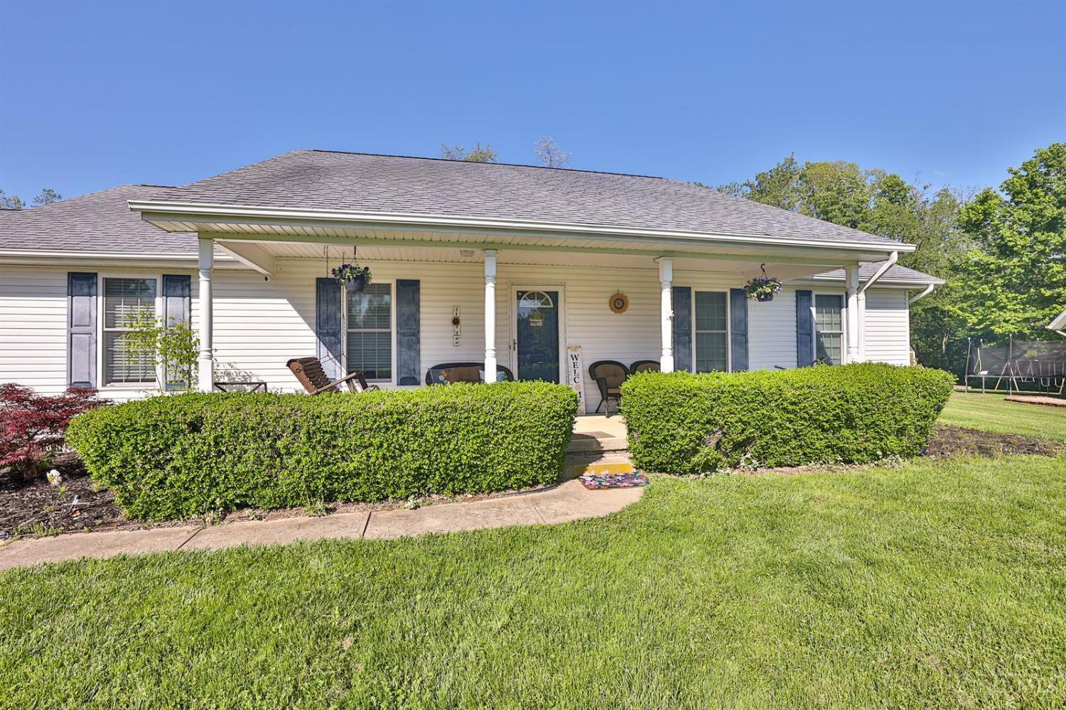 Property Photo: 100 Douglas Circle OH 45121