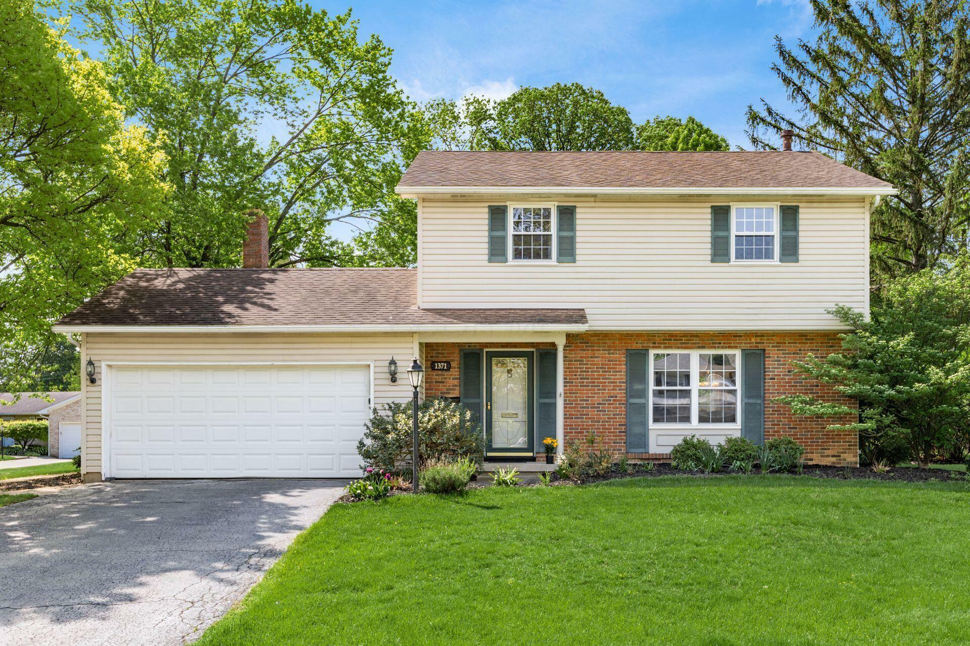 1371 Reymond Road  Columbus OH 43220 photo