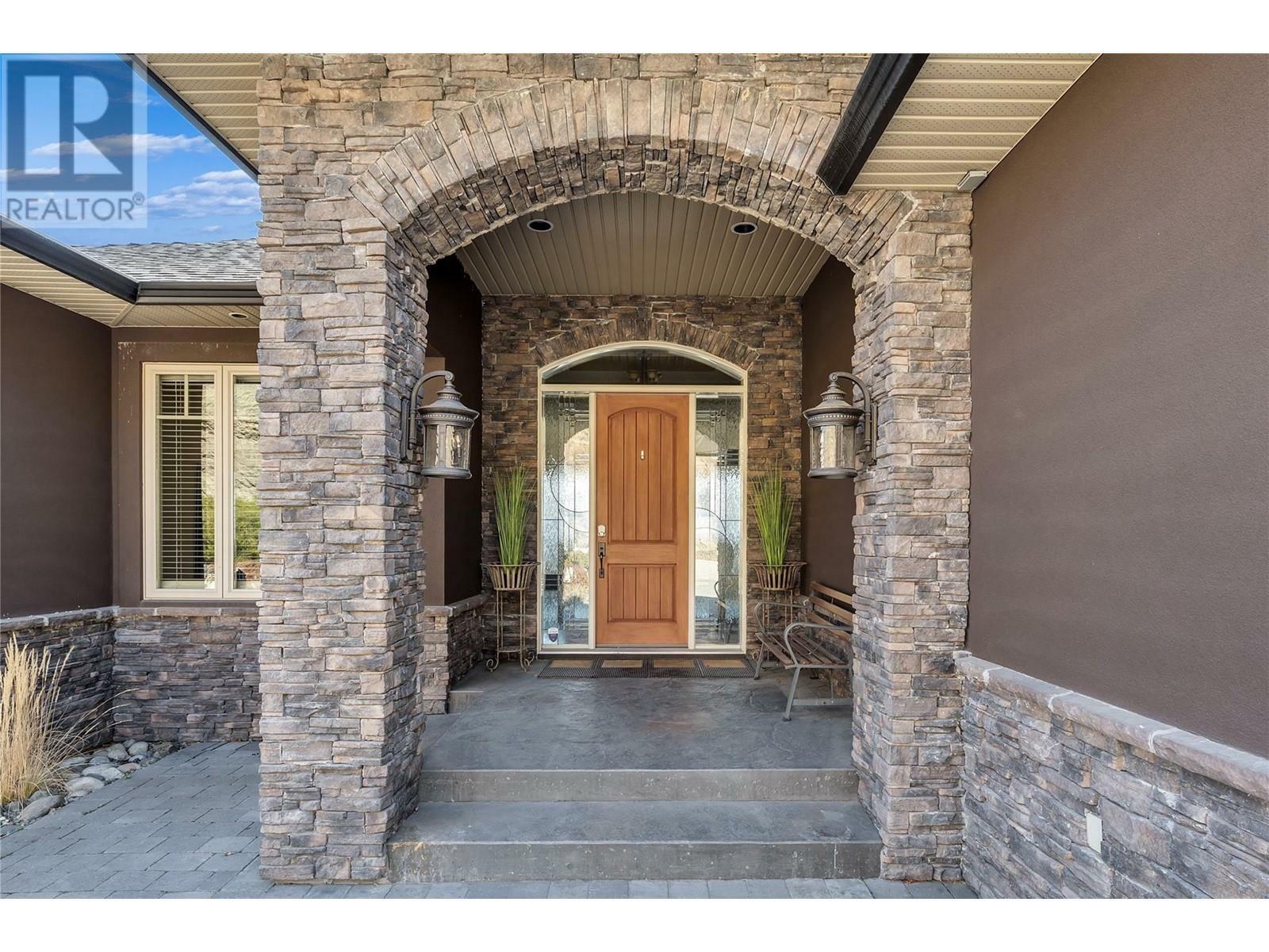 Property Photo: 1487 Pinot Gris Drive BC V4T 2Y6