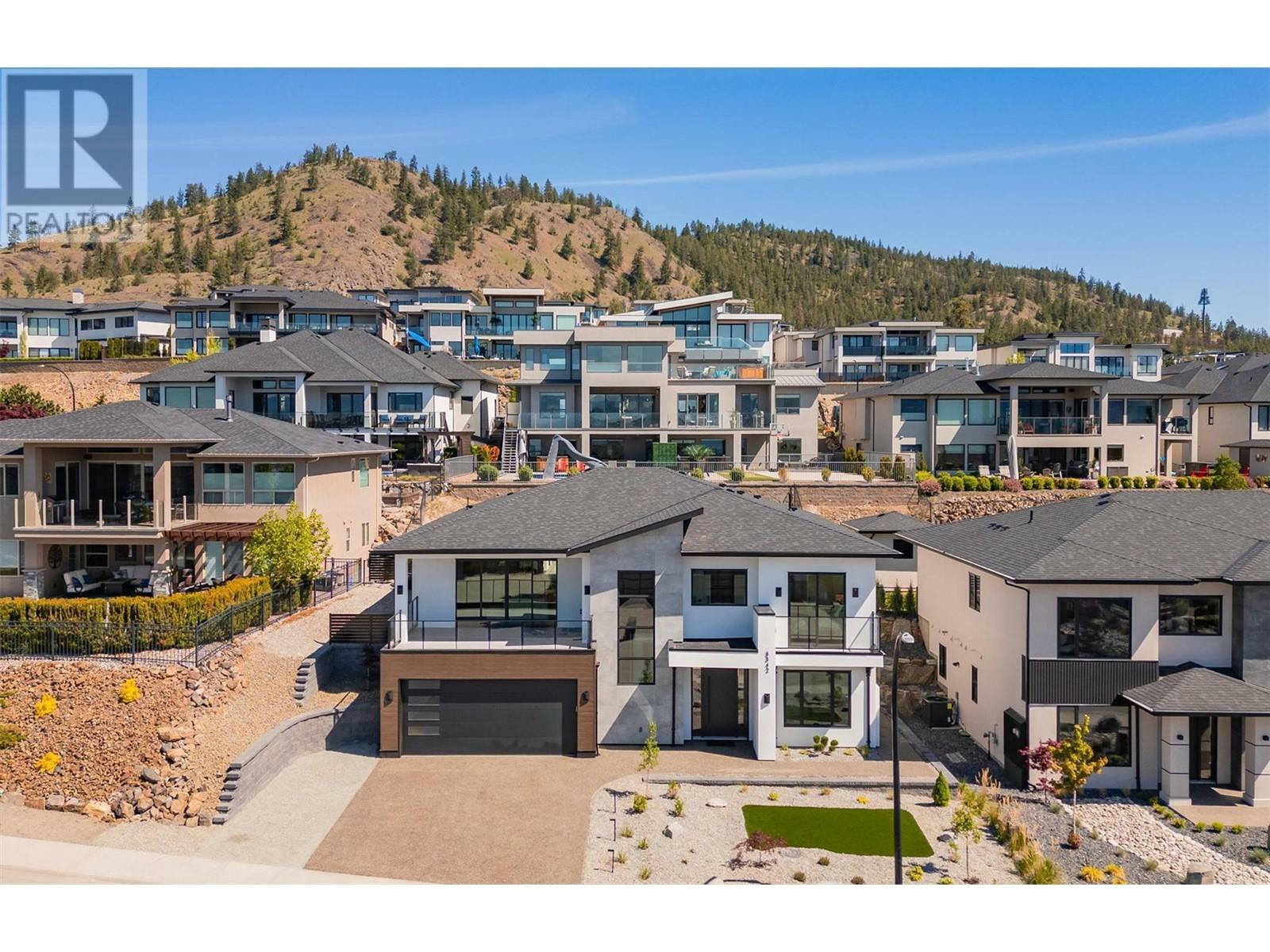 Property Photo: 3342 Vineyard View Drive BC V4T 3B4