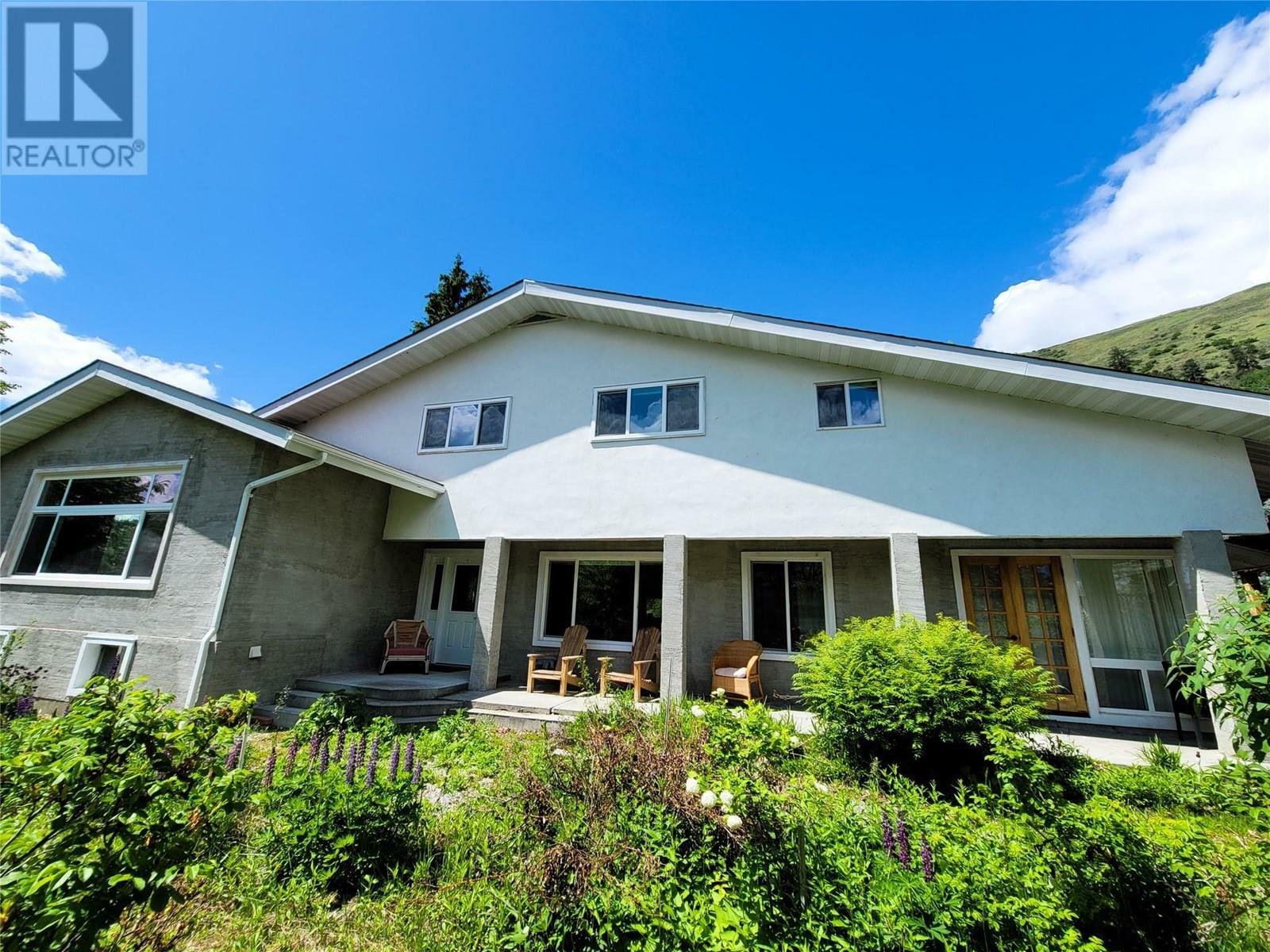 Property Photo: 5855 Spencer Road BC V0H 1H5