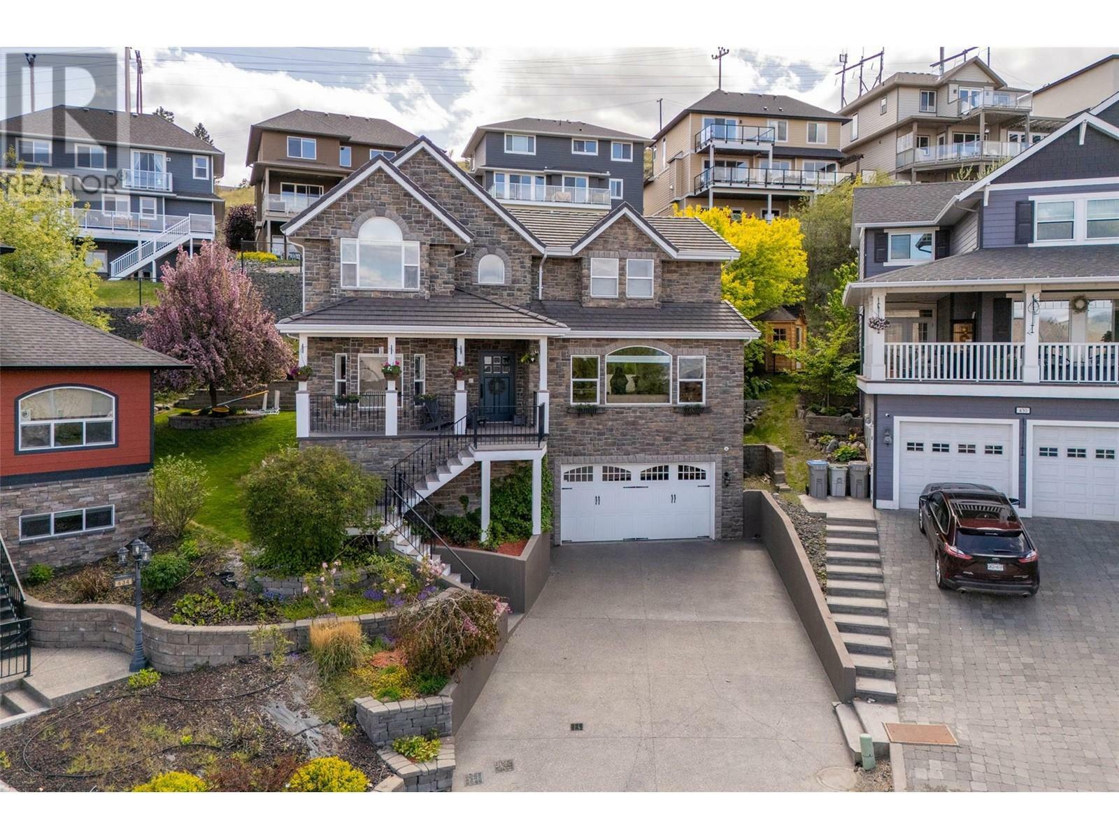 432 Azure Place  Kamloops BC V2E 2R2 photo