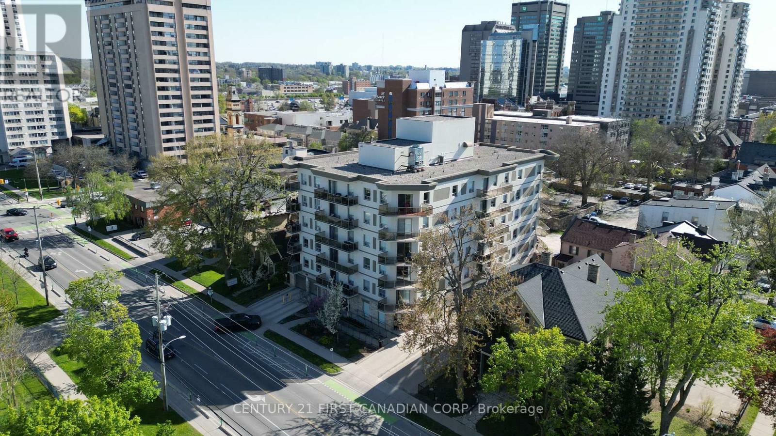 Property Photo: 435 Colborne Street 208 ON N6B 2T2