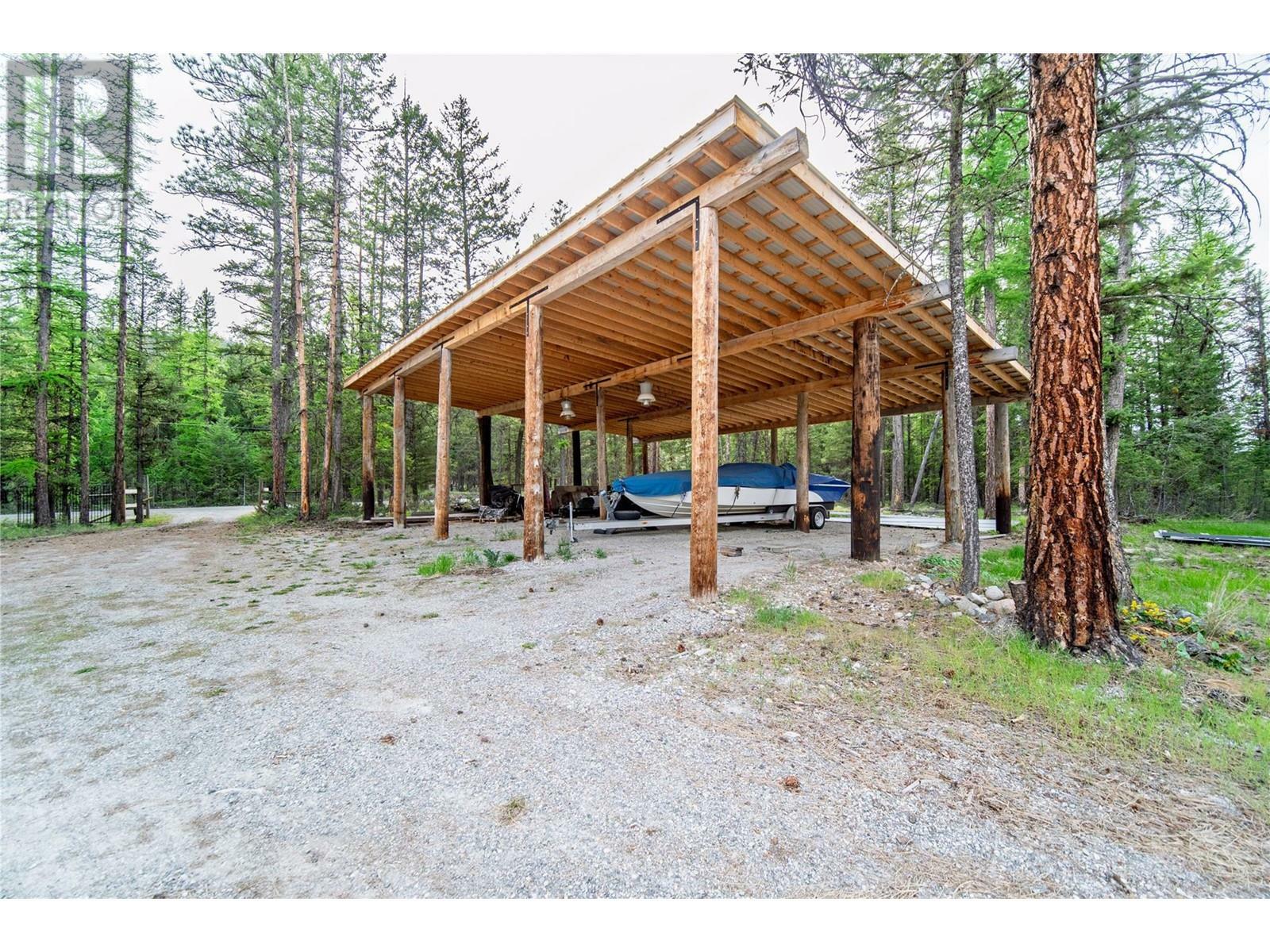 Property Photo: 2154 Samuel Cres Other BC V1C 6T1