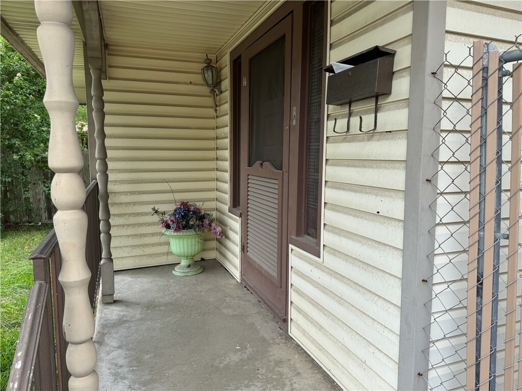 Property Photo: 2518 Halsey Street TX 78405