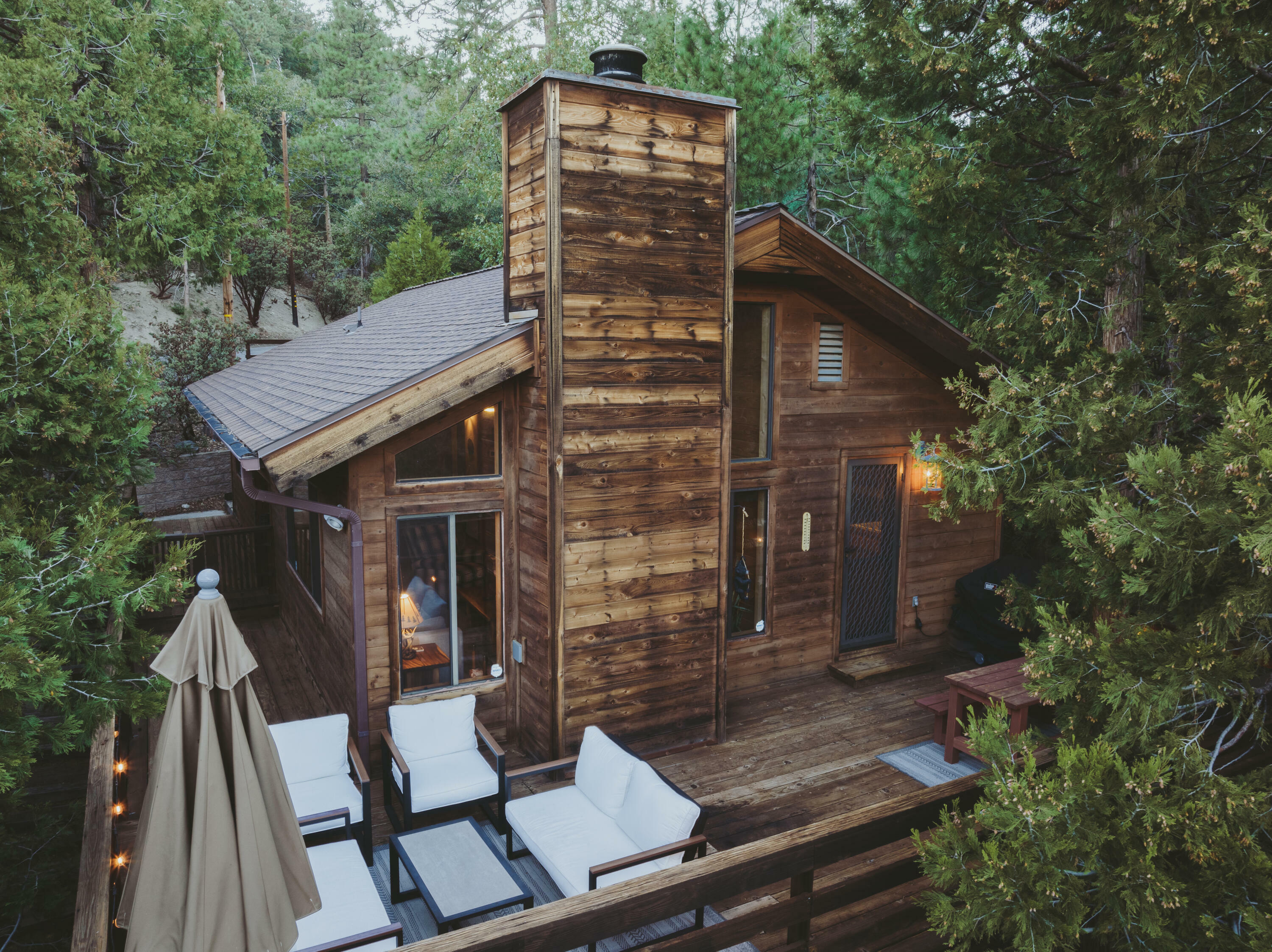 Property Photo: 24561 Lakeview Drive CA 92549