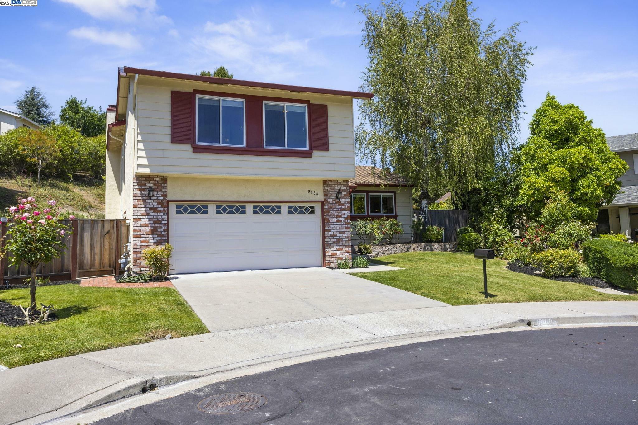 8688 Royston Ct  Dublin CA 94568 photo
