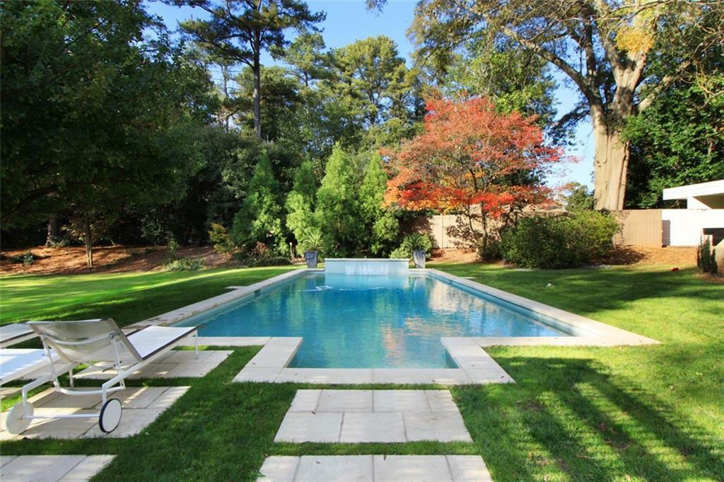 Property Photo: 2730 Ridgewood Road NW GA 30327