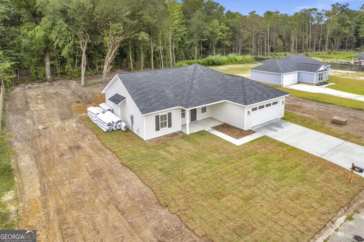 Property Photo:  130 NE Kalynne Way  GA 31316
