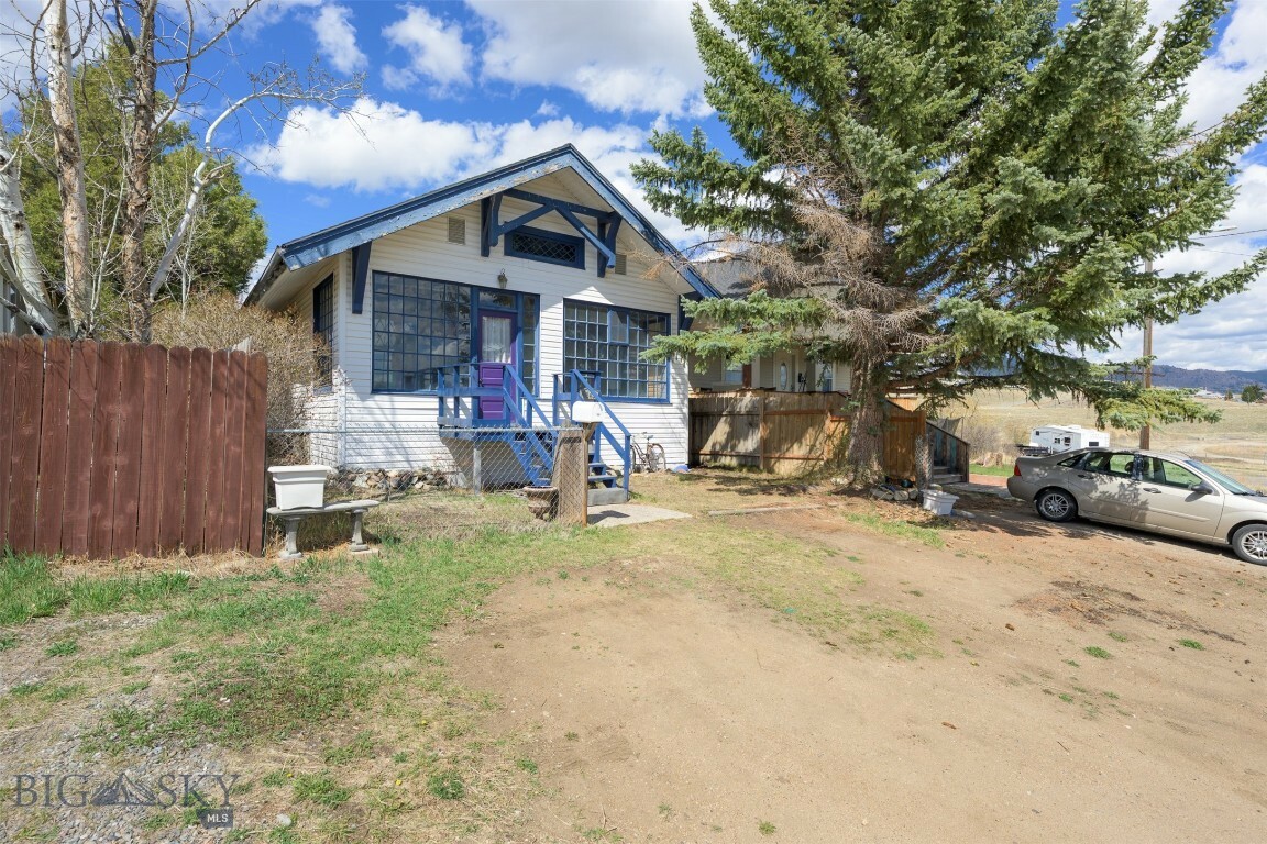 Property Photo: 843 Lewisohn Street MT 59701