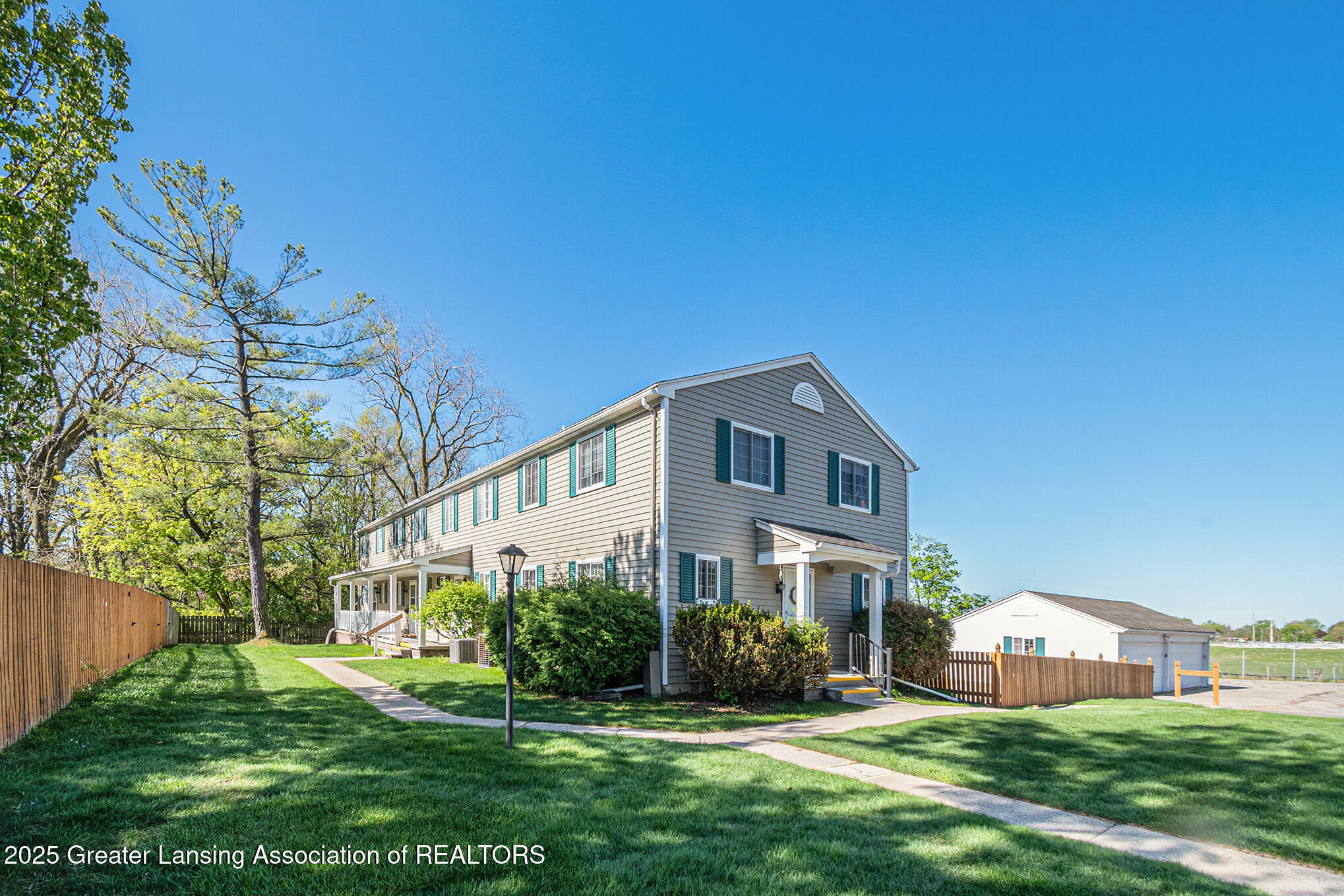 Property Photo: 1626 Pepper Tree Lane MI 48912
