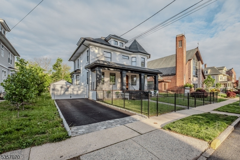 Property Photo: 439 Union Ave NJ 07208