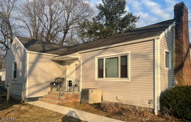131 Berkeley Ter  Plainfield City NJ 07062 photo