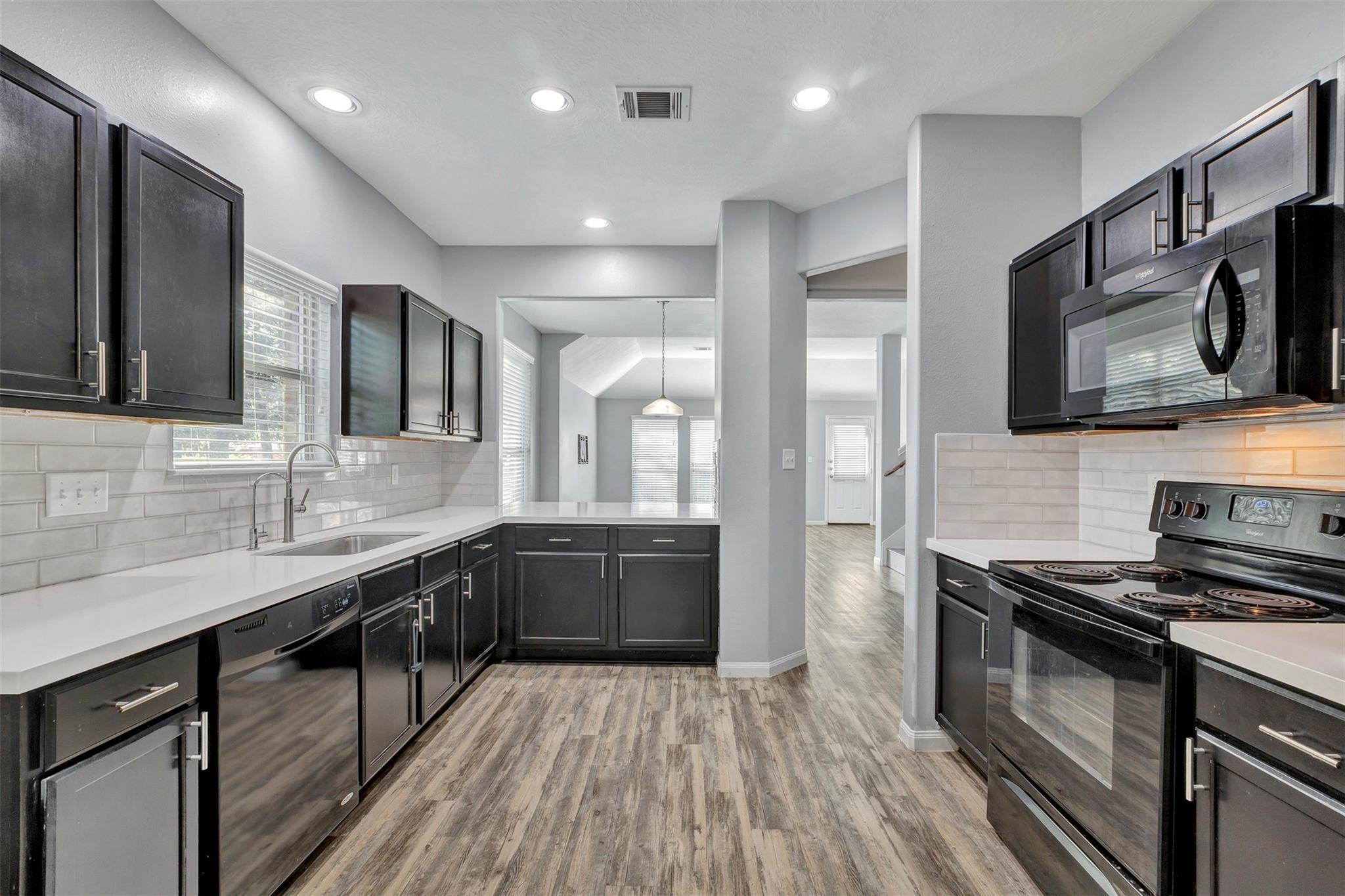 Property Photo: 3807 Springcrest Lane TX 77356