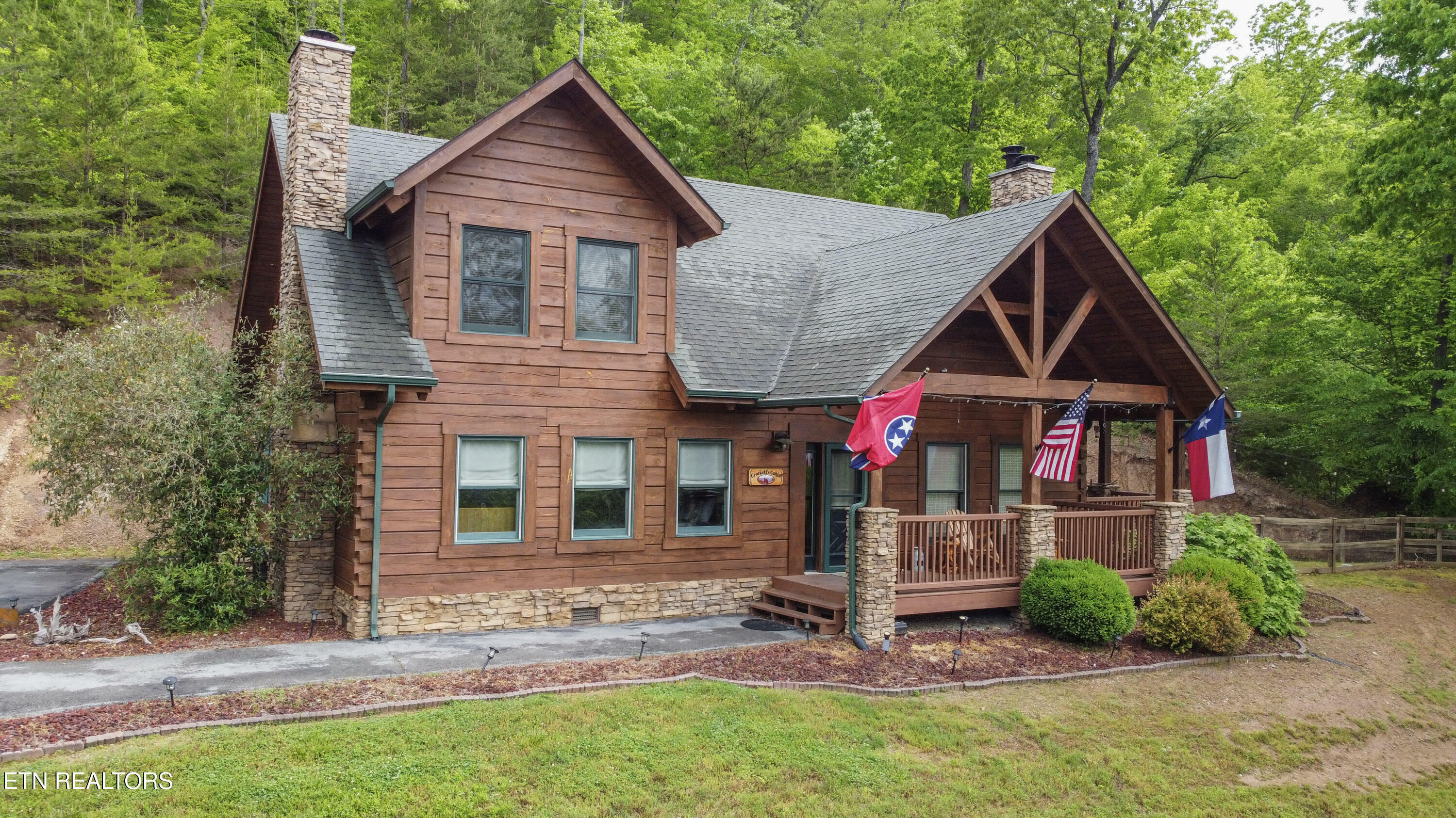 Property Photo: 616 Wildcat Hollow Rd TN 37825