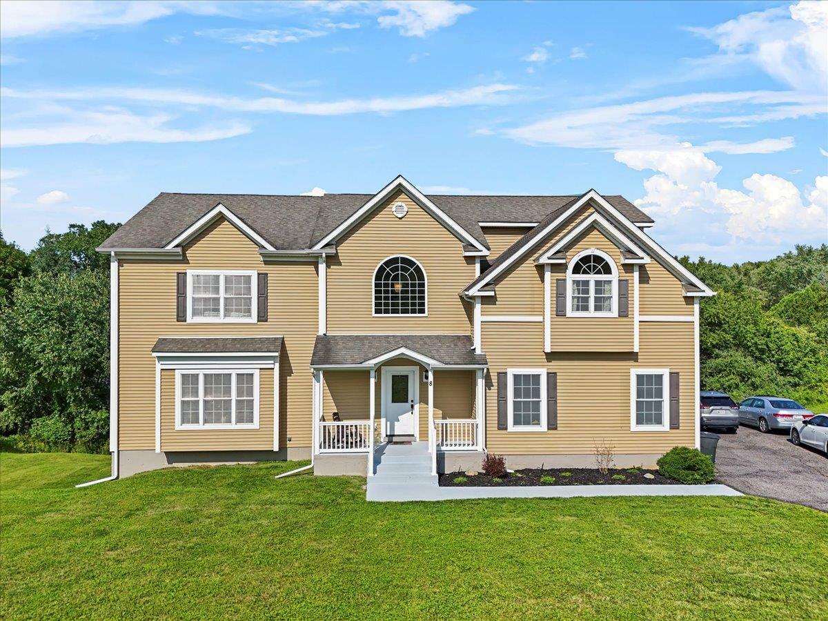 8 Tanyas Court  Monroe NY 10950 photo