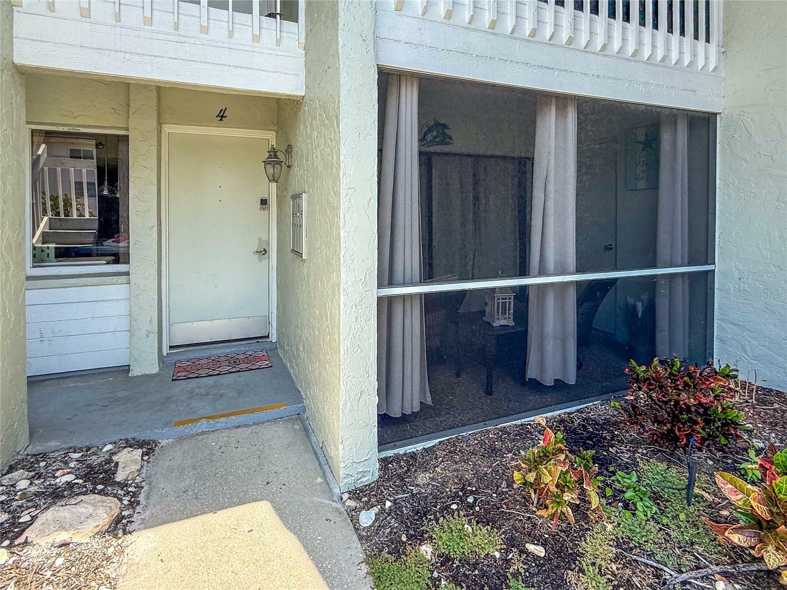 Property Photo: 6713 Midnight Pass Road 4 FL 34242