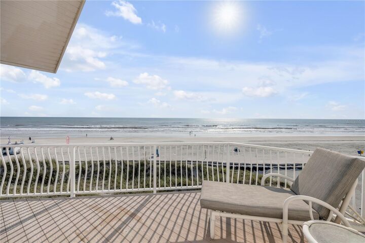 Property Photo:  951 N Atlantic Avenue  FL 32169 