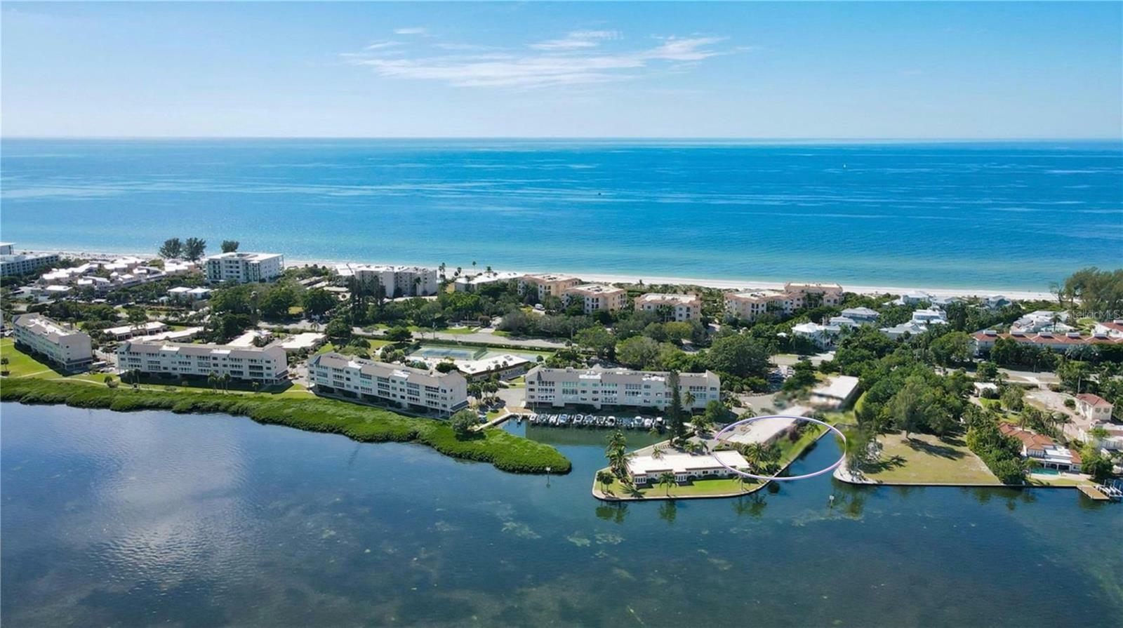 Property Photo: 4968 Gulf Of Mexico Drive Villa 22 FL 34228