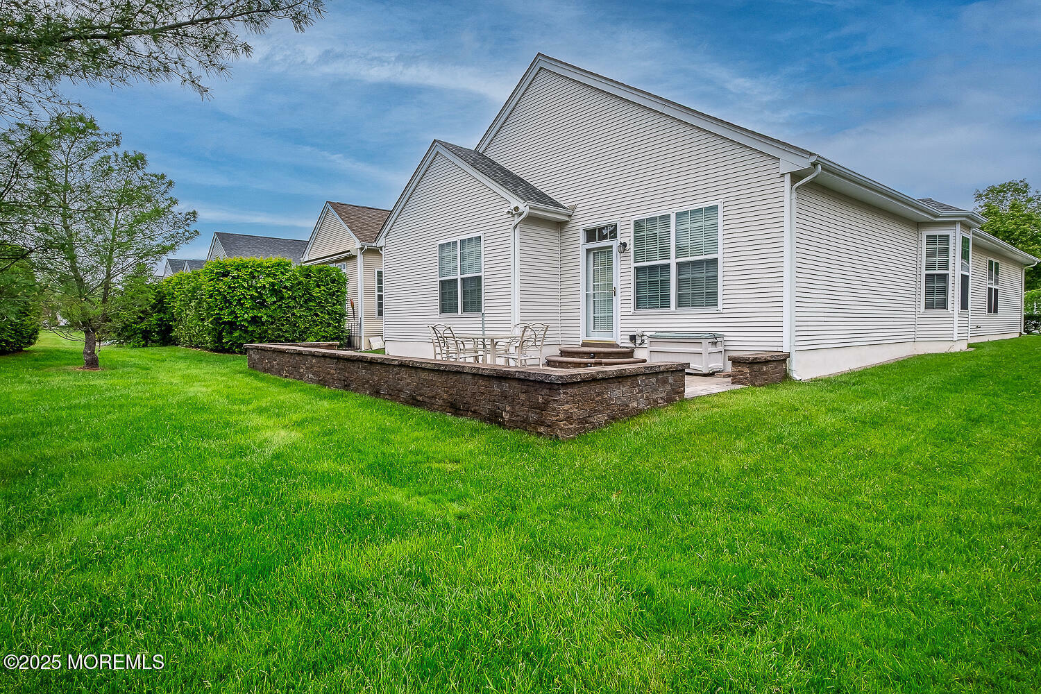 Property Photo: 16 Kingston Drive NJ 08527
