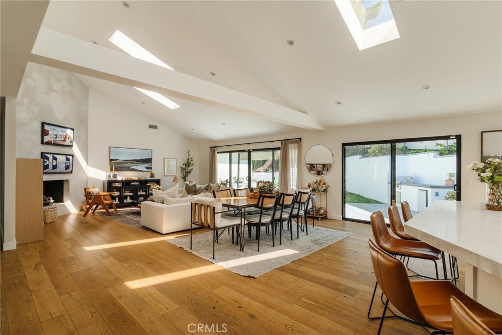 Property Photo:  3554 Alginet Drive  CA 91436 