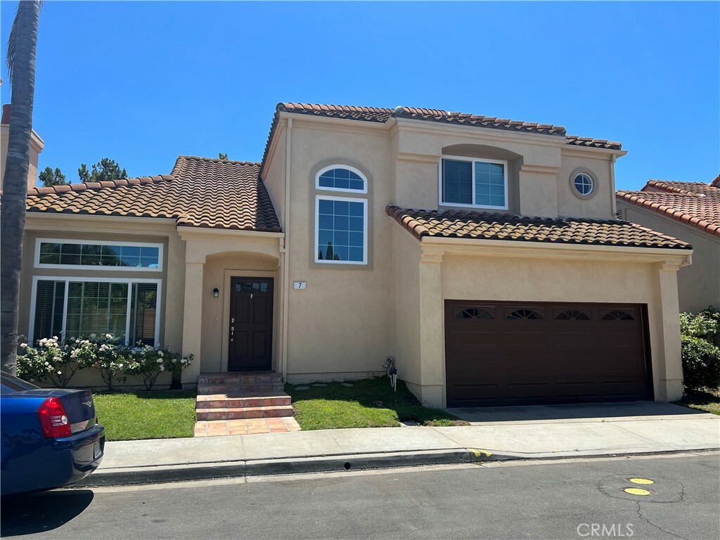 Property Photo: 7 Cortona CA 92614