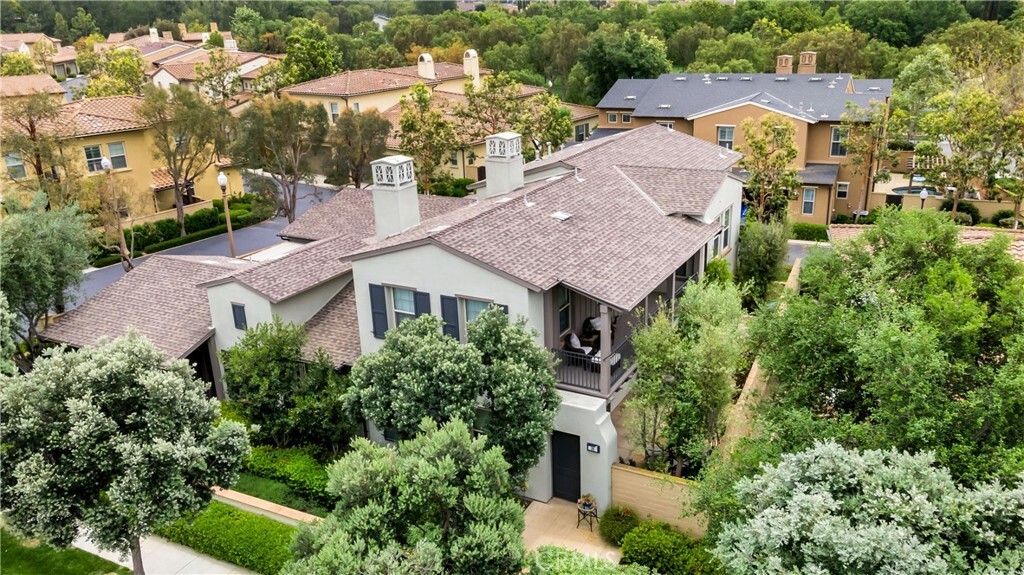 Property Photo: 38 Upperbend CA 92618
