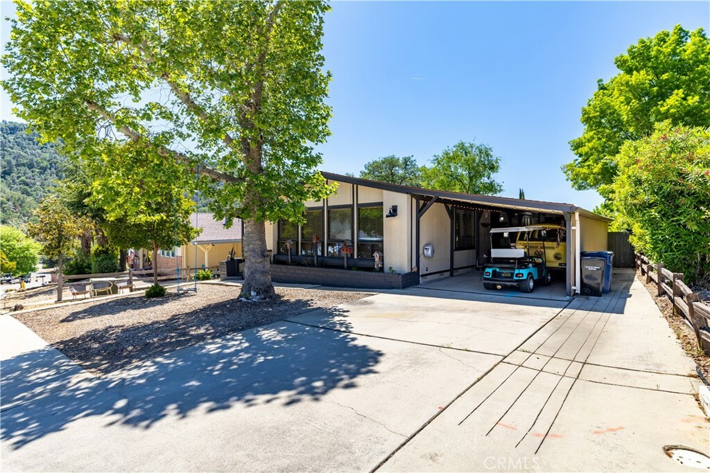 Property Photo:  4531 Windward Way  CA 93446 