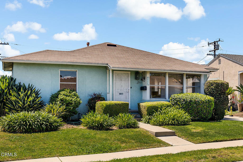Property Photo: 2327 Roscommon Avenue CA 91754