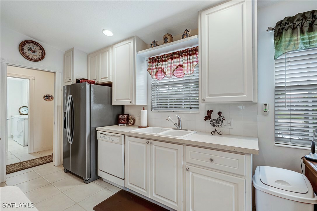 Property Photo:  3712 Exuma Way  FL 34119 