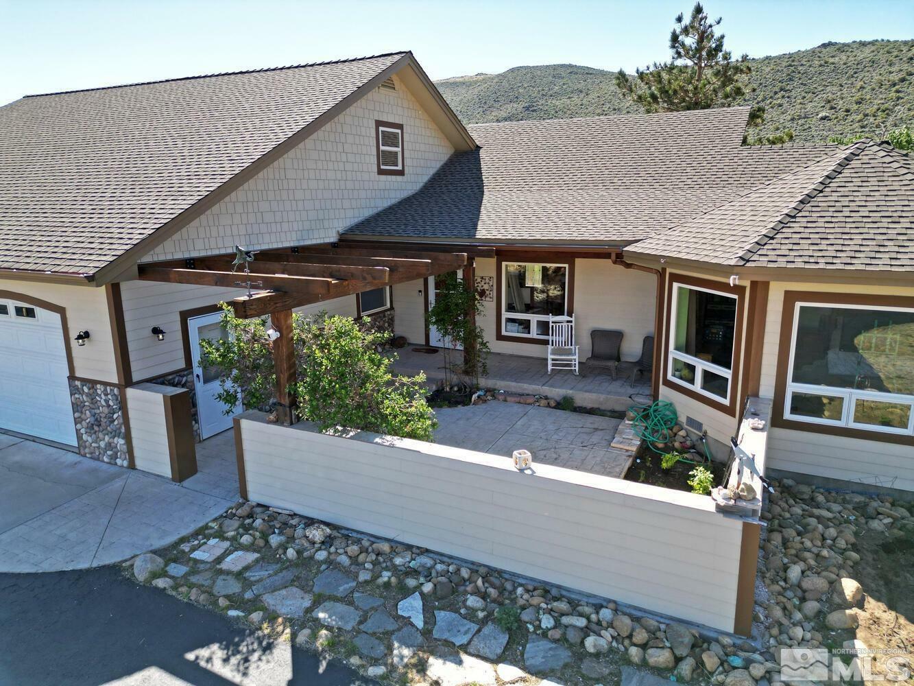 Property Photo: 115 Chambers Lane CA 96120