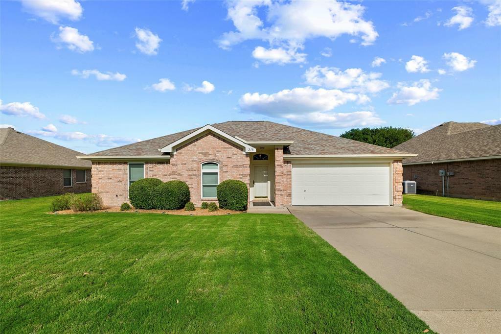Photo de la propriété: 218 Whispering Dell Lane TX 76085