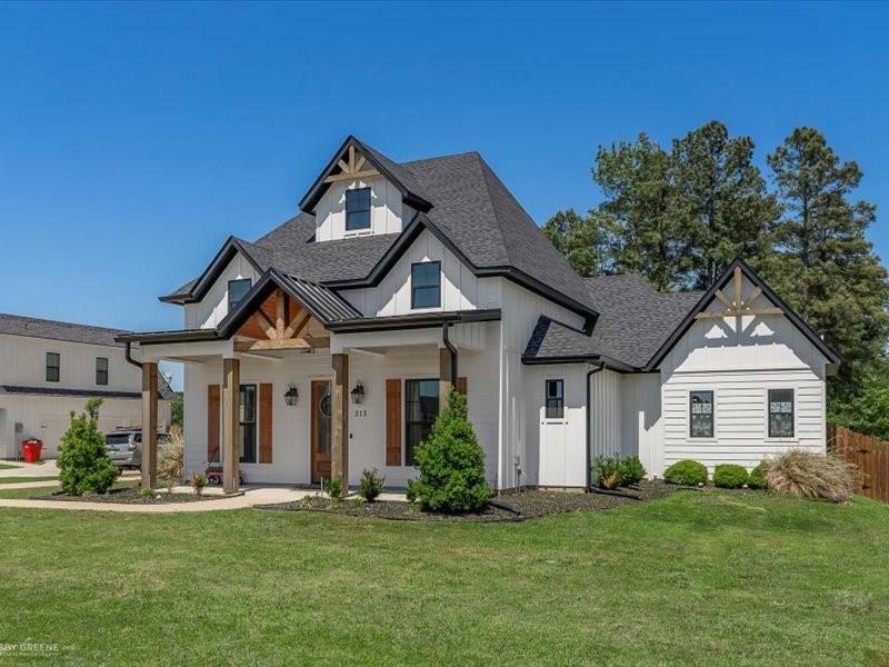 Property Photo: 313 Rosedown Lane LA 71078