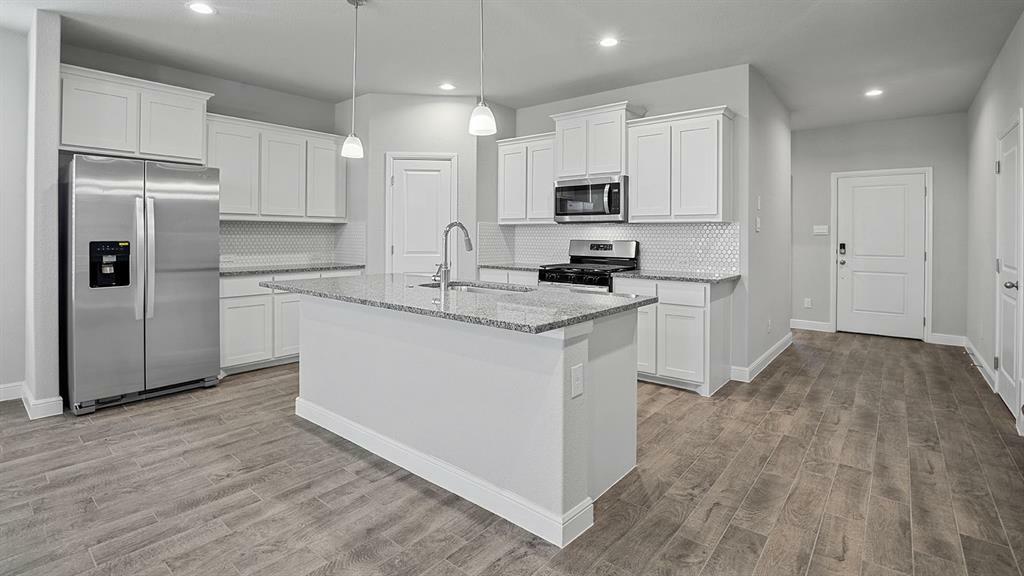 Property Photo:  1217 Beltway Lane  TX 76048 