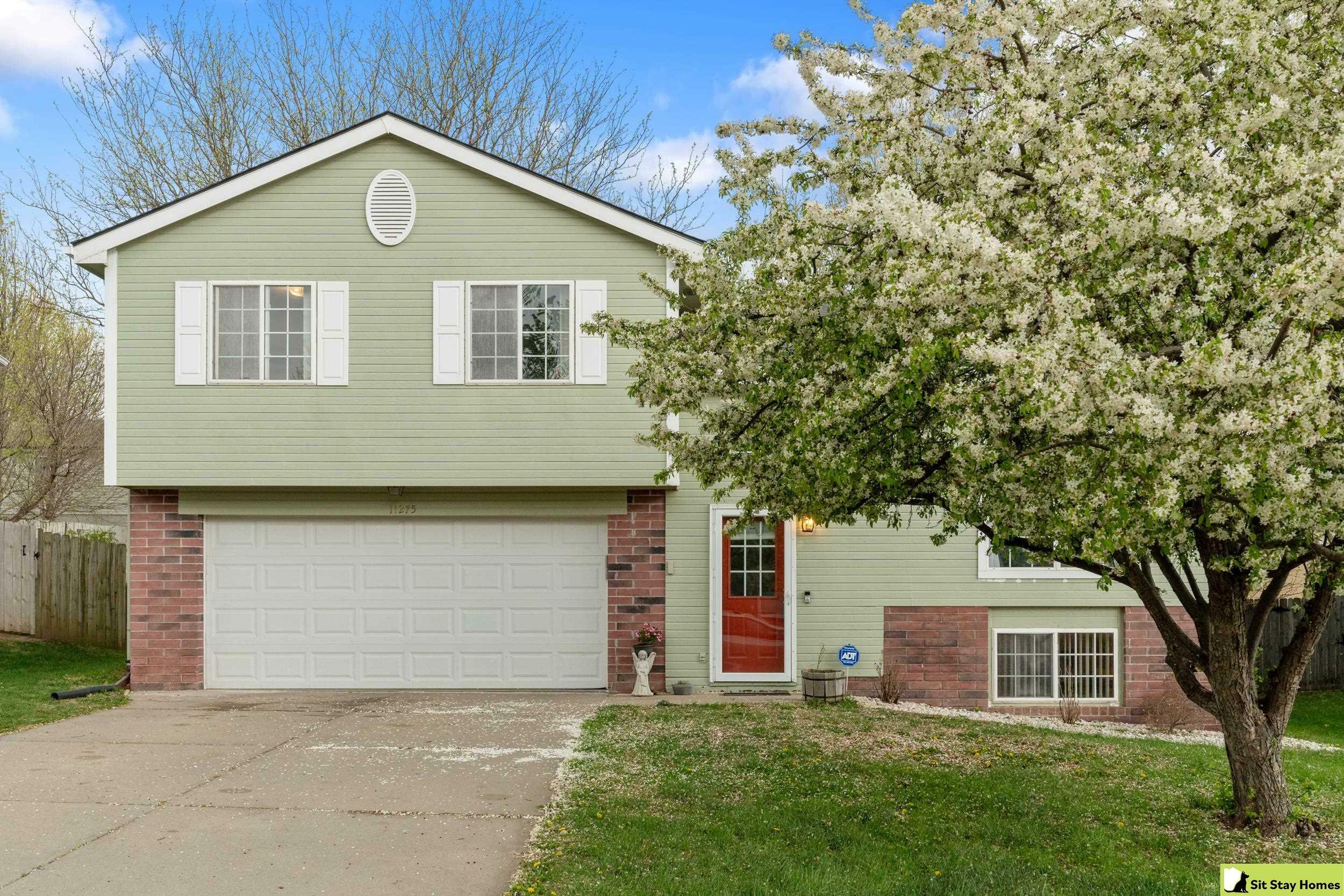 11275 Bauman Avenue  Omaha NE 68164 photo