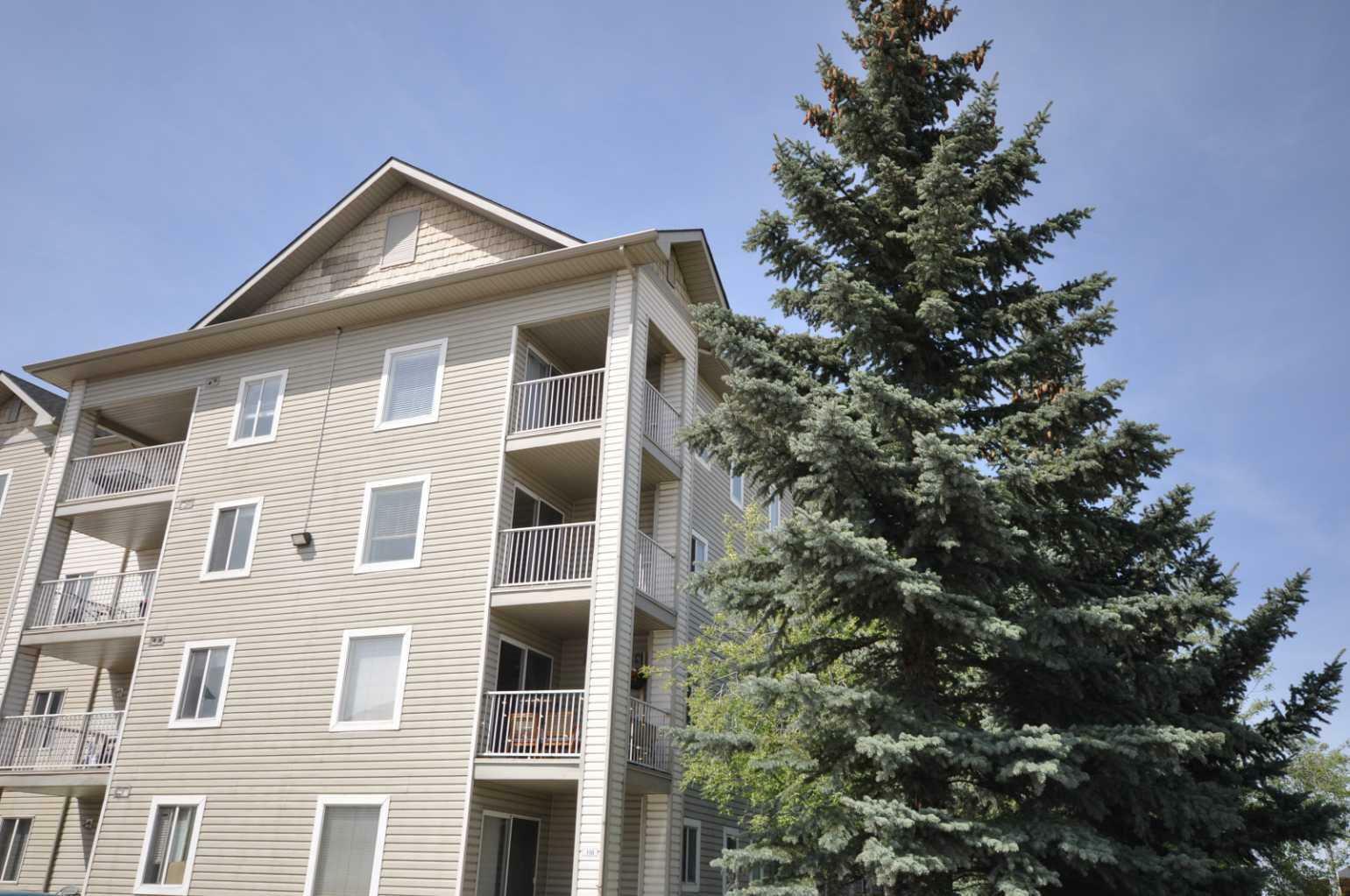 Property Photo: 1000 Somervale Court SW 418 AB T2Y 4K4