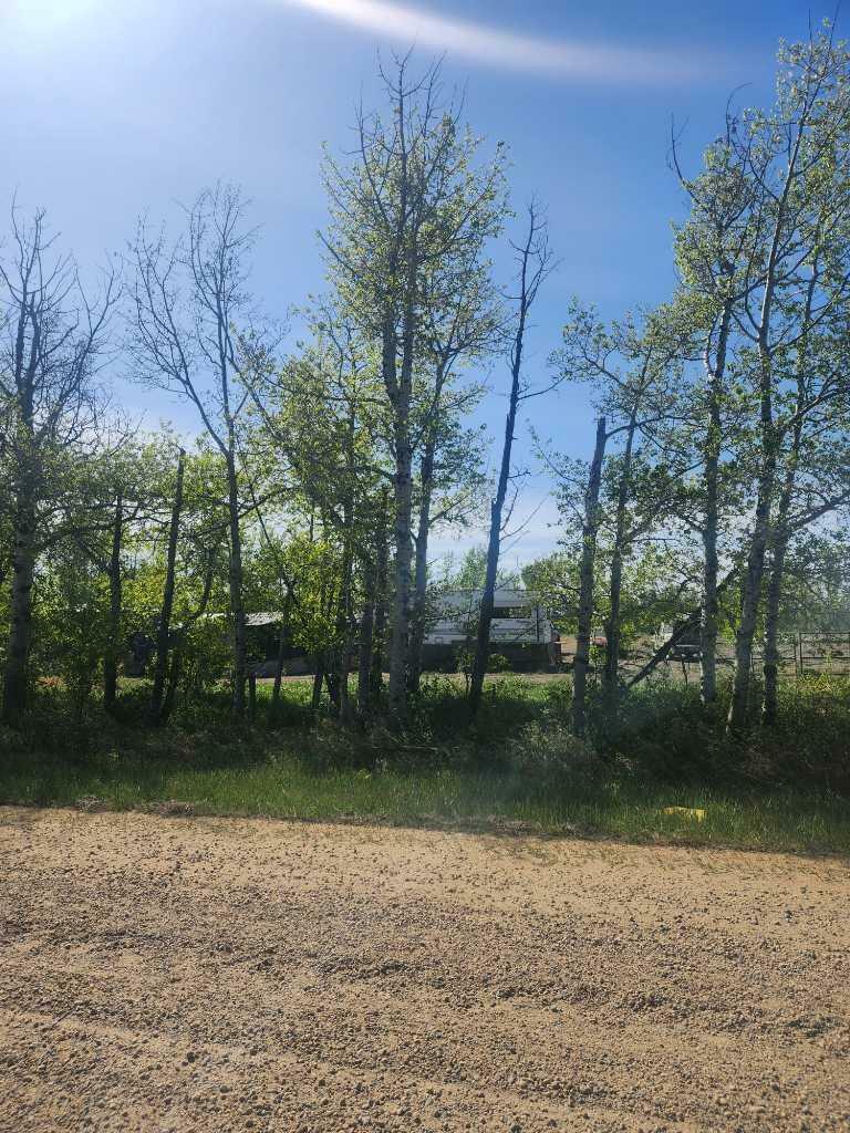 Property Photo: 232031 Twp 432 AB T4J 1R1