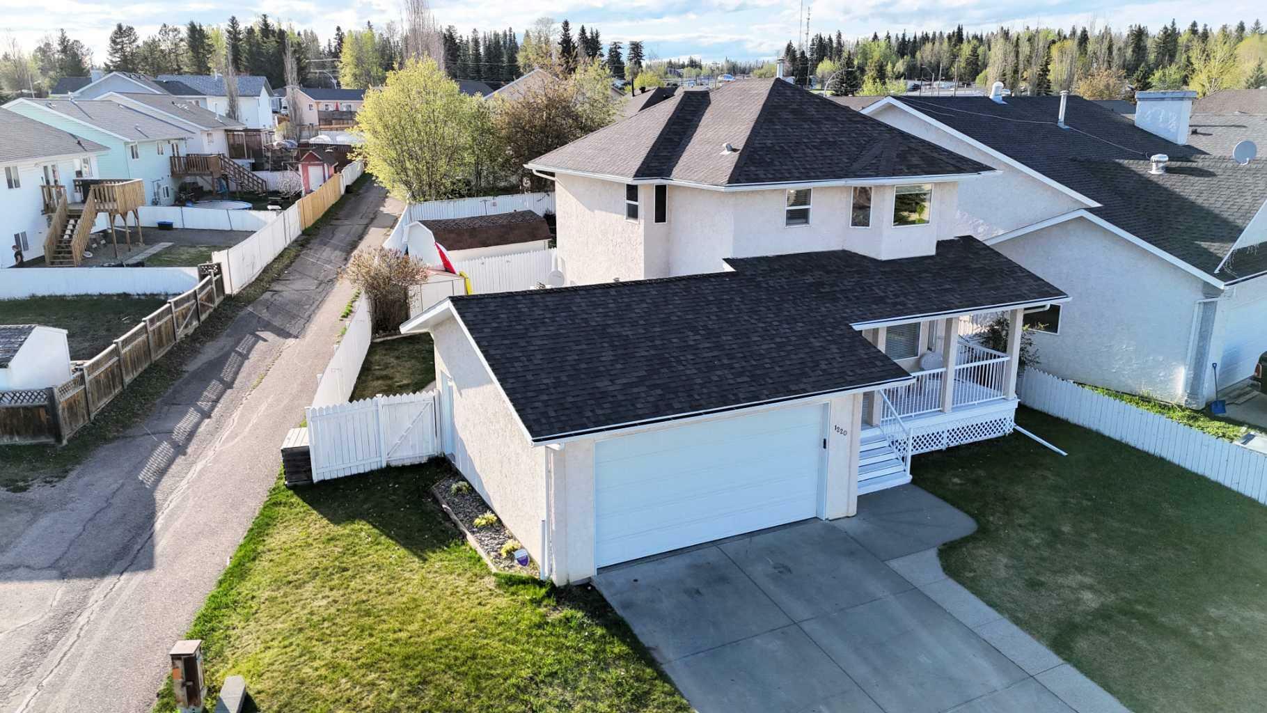 Property Photo: 1220 Westhaven Drive AB T7E 1W5